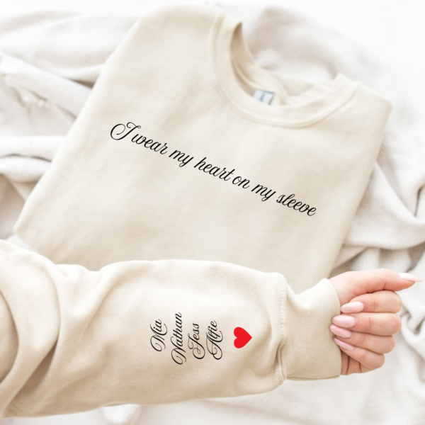 Heart on my sleeve - Sweatshirt 5 I wear my heart on my sleeve sweatshirt nude