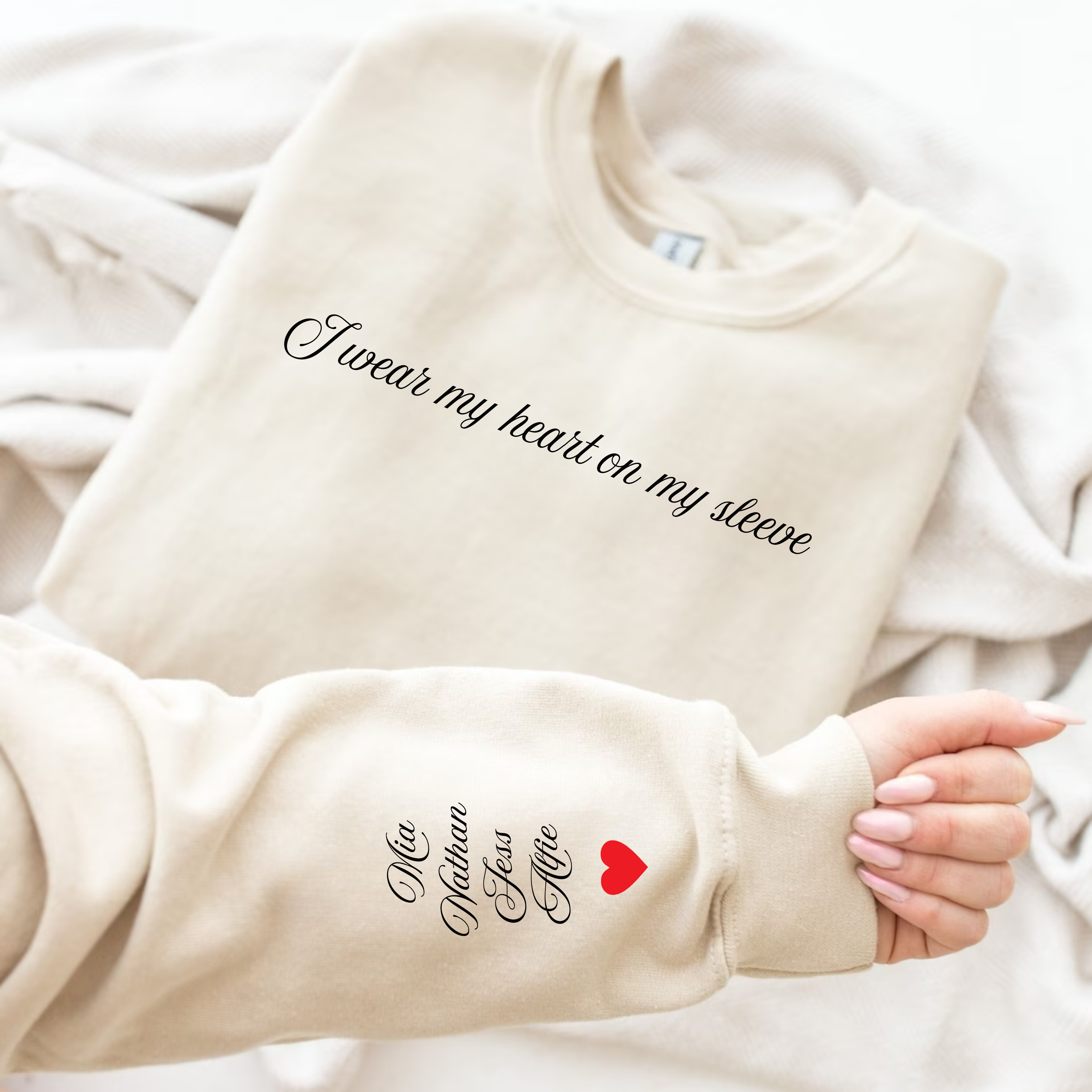 Heart on my sleeve - Sweatshirt 3 I wear my heart on my sleeve sweatshirt nude